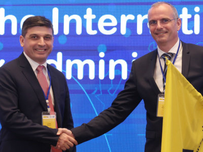 HUNGARIAN PRESIDENCY RECEIVES IOTA FLAG