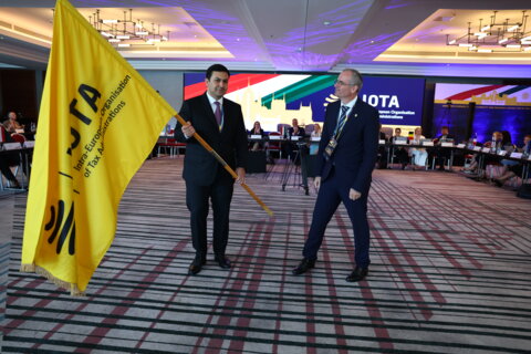 Azerbaijan Receives the IOTA Flag