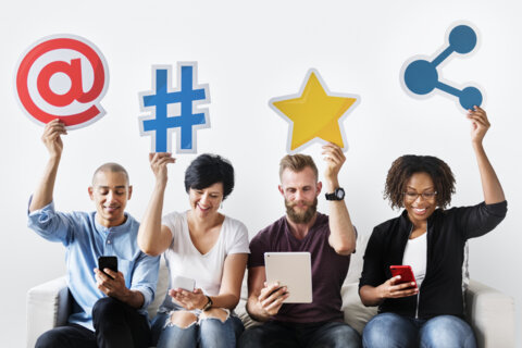 Forum on Communication