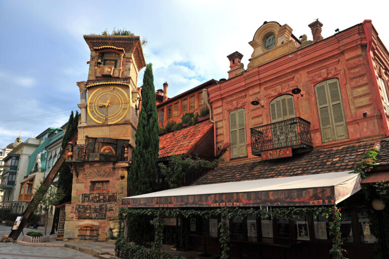 The Newest Possibilities and Future Trends of Taxpayer Services